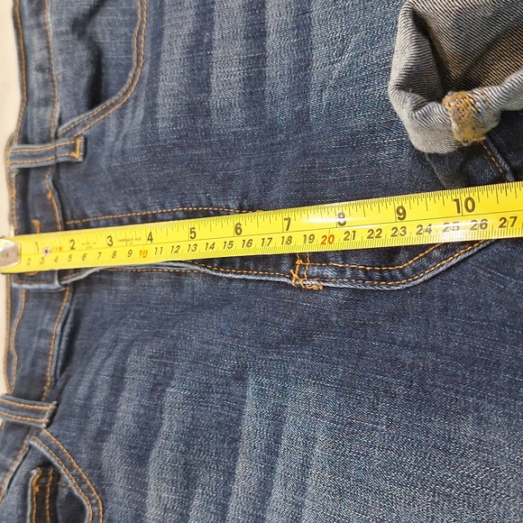 Sneak Peek Denim Cuffed 2.5" Inseam Denim Shorts Cotton Spandex Blend Lg - Picture 5 of 8